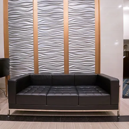 Madison Les Hotel 3*