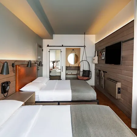 Hotel Moxy Nyc Downtown