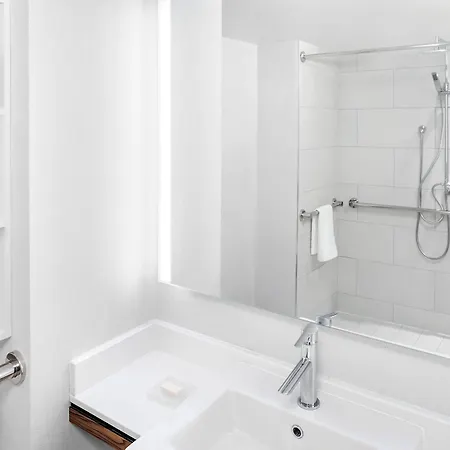Hotel Fairfield & By Marriott Manhattan/times Square South New York