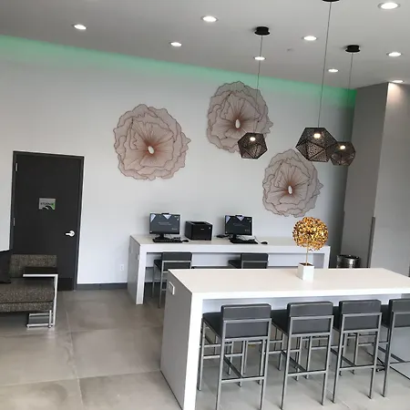 Hotel Wingate By Wyndham Long Island