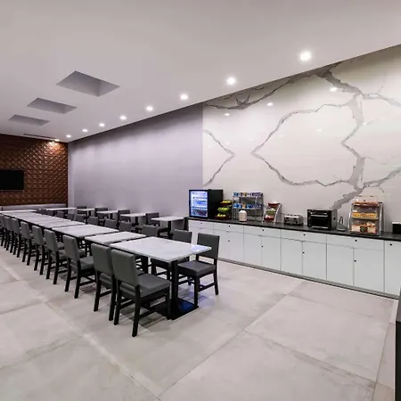 Wingate By Wyndham Long Island 3* New York