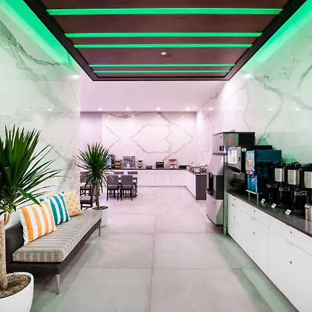 Wingate By Wyndham Long Island Hotel New York