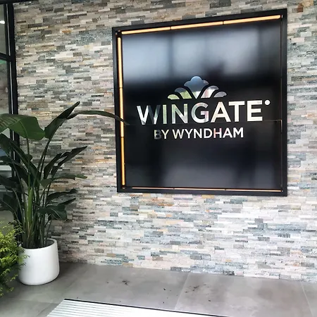 Wingate By Wyndham Long Island 3* New York