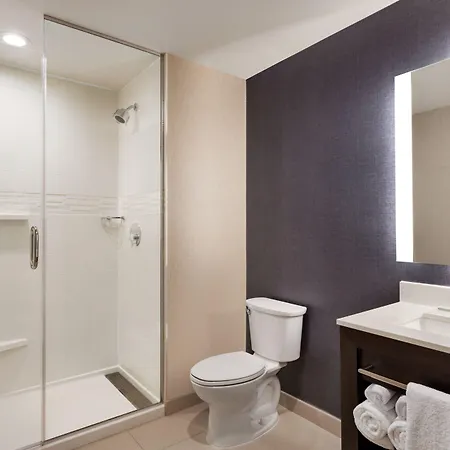 Hotel By Marriott Jfk Airport