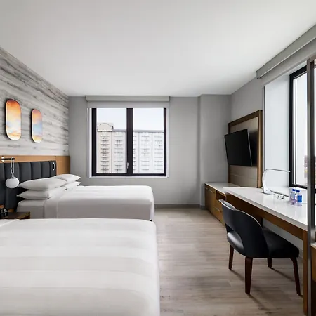 Marriott Jfk Airport Hotel 3*