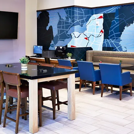 Express - Nyc Brooklyn - Sunset Park By Ihg 3*