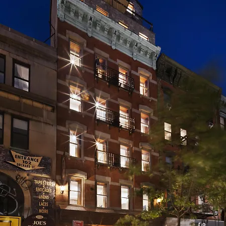 The Historic Blue Moon - Nyc