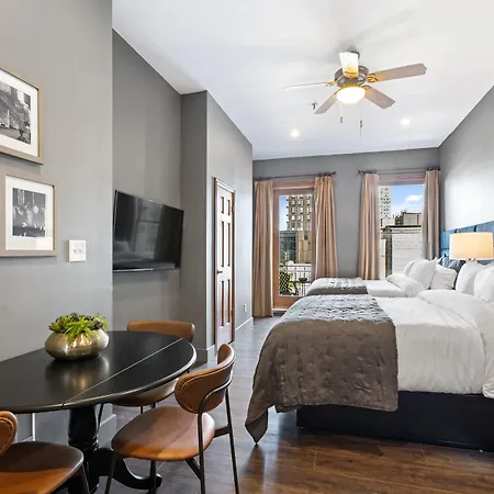 The Historic Blue Moon - Nyc 4*