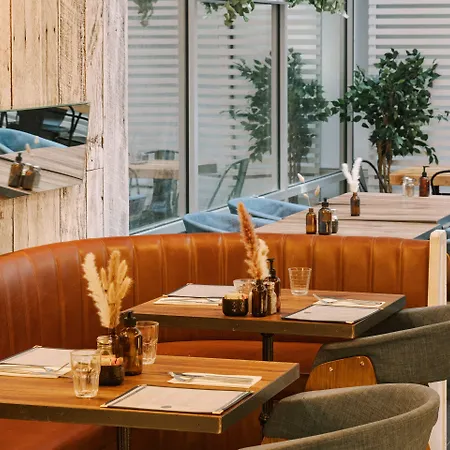 Henri On 24 Chelsea, Sonder By Marriott Bonvoy *