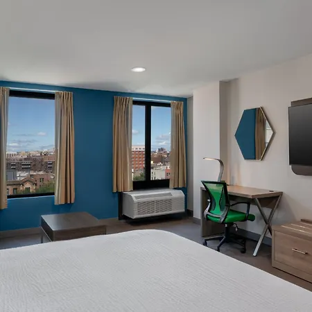 Express & Bronx - Zoo Area By Ihg 2* New York