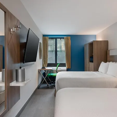 Express & Bronx - Zoo Area By Ihg New York