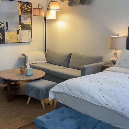 Unique Place In Midtown Nyc * New York