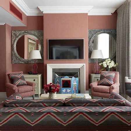 The Whitby Hotel 5*
