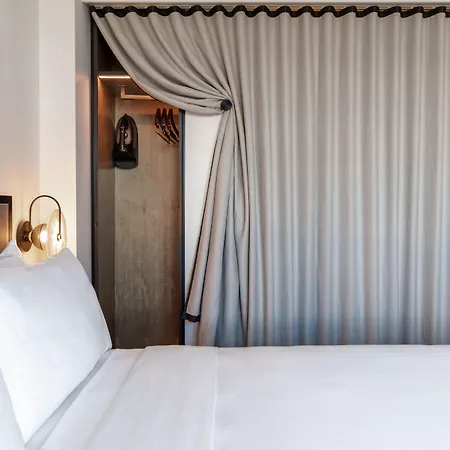 Hotel Renaissance Flushing At Tangram New York