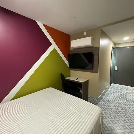 Moon Brooklyn Hotel 3*
