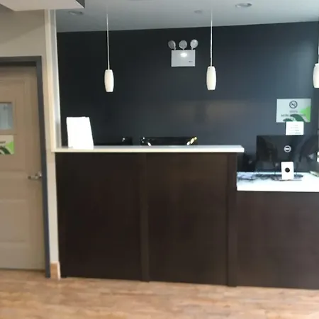 Wingate By Wyndham Jfk Airport, Far Rockaway Ny