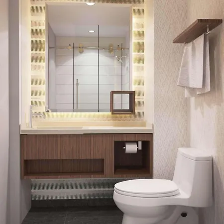 Home2 By Hilton Times Square 3*
