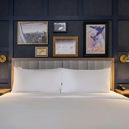 Hotel Voco Fiorello - Laguardia Airport By Ihg 4*