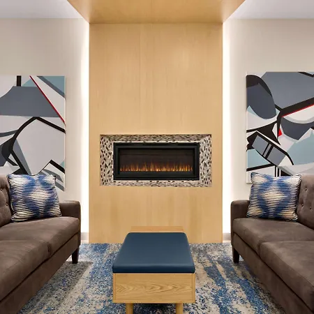 Wingate By Wyndham Bronx Haven Park Hotel