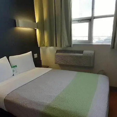 Feather Factory Hotel New York
