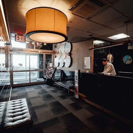 Hotel Feather Factory