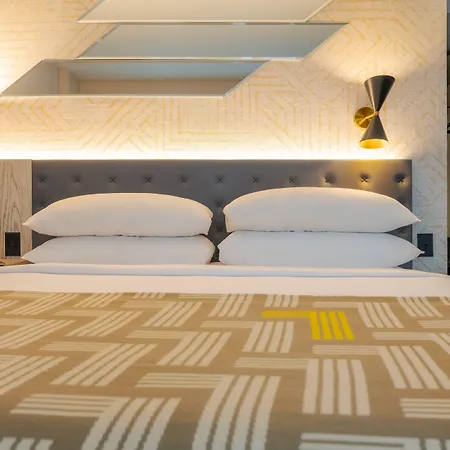 Pestana Cr7 Times Square Hotel 4*