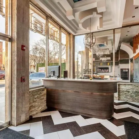 Hotel Umbrella Brooklyn - Newly Renovated New York