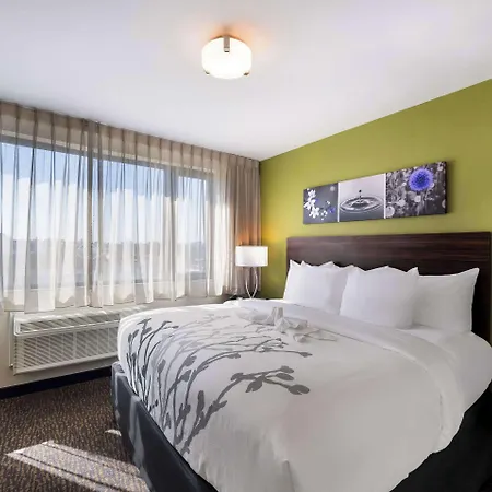 Sleep Bronx - Soundview Hotel