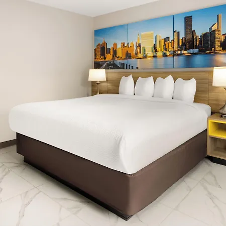 Days By Wyndham Staten Island New York