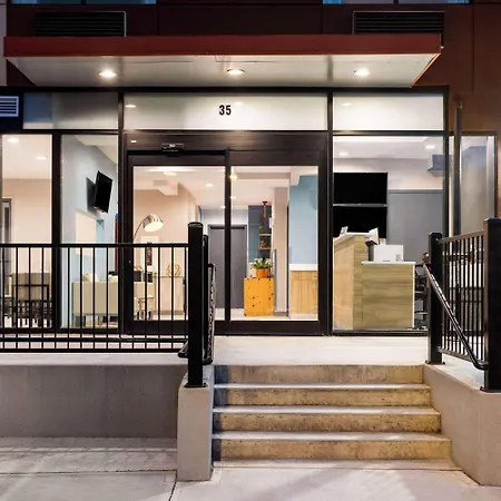 Hotel Days By Wyndham Staten Island New York
