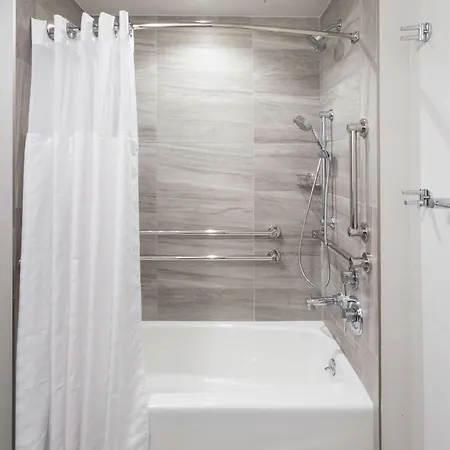 Doubletree By Hilton Times Square South 4*