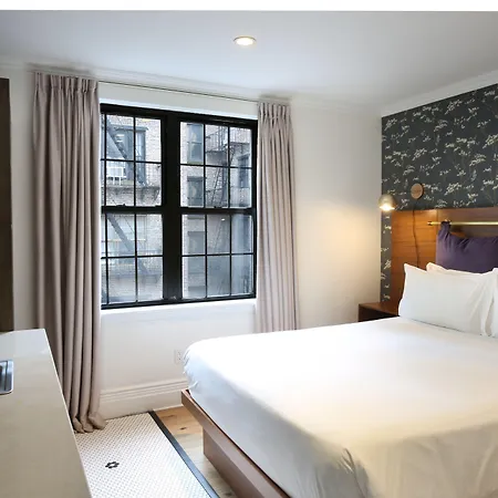 Scherman Guest house 4*