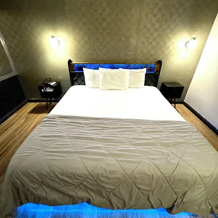 Yankee Stadium 3*