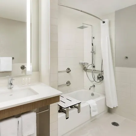 Courtyard Downtown Manhattan/financial District Hotel 3*