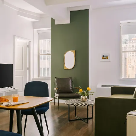 Nester Finn Financial District Hotel 4*