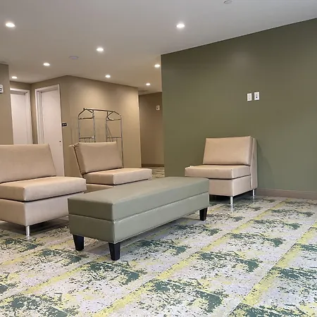 Super 8 By Wyndham Bronx Near Botanical Garden 2* New York