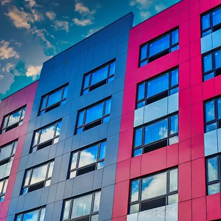 Super 8 By Wyndham Bronx Near Botanical Garden Hotel