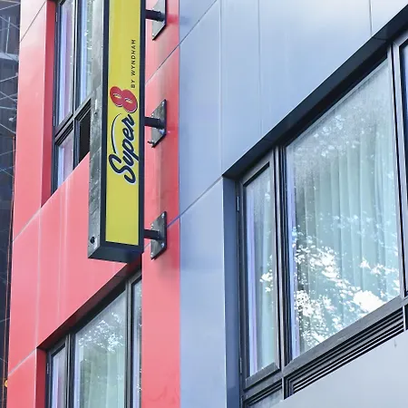 Super 8 By Wyndham Bronx Near Botanical Garden 2*