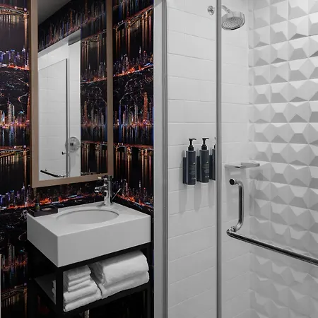 Aloft By Marriott Chelsea New York