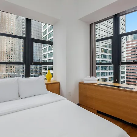 Placemakr Street 4* New York