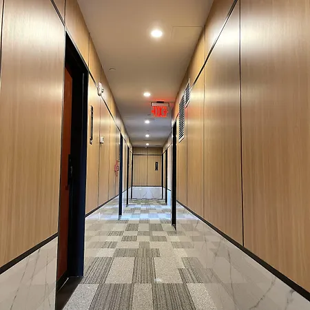 Liberty View Brooklyn Hotel 3*
