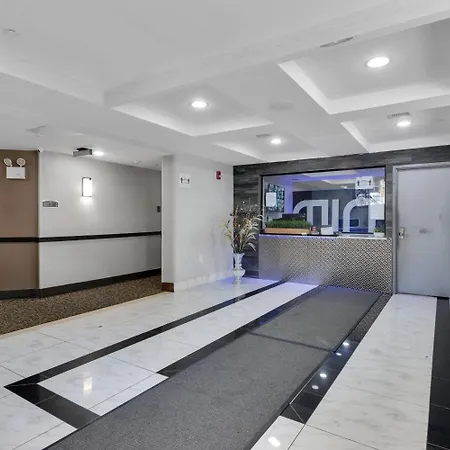 Mint Jfk Airport Hotel 3*