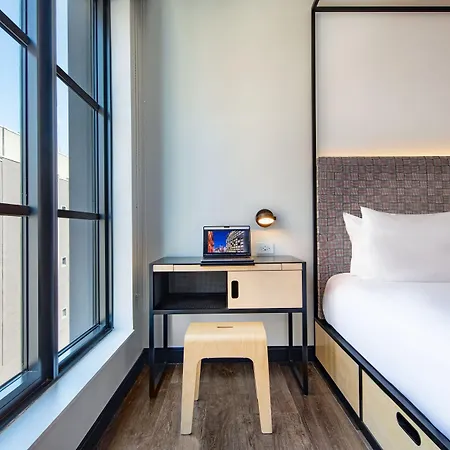 Moxy Nyc East Village New York