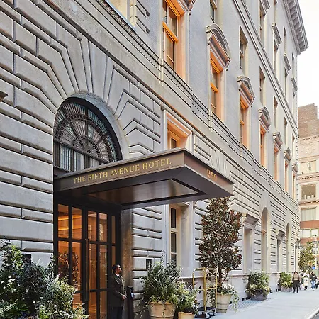 The Fifth Avenue