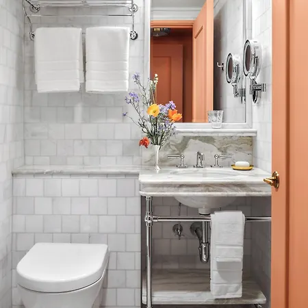 The Fifth Avenue 5* New York