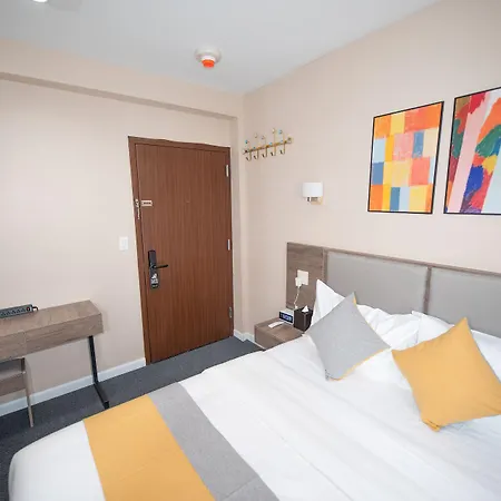 Hotel Flushing Garden 2*