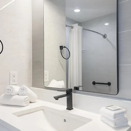 Bkway Brooklyn Hotel 3*
