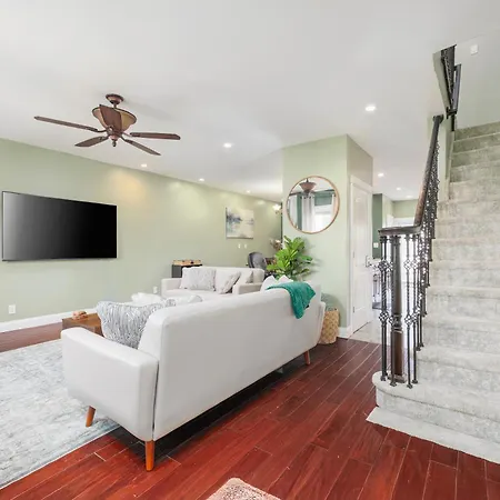 Holiday home The Oasis Duplex 12 Minutes Away From Jfk