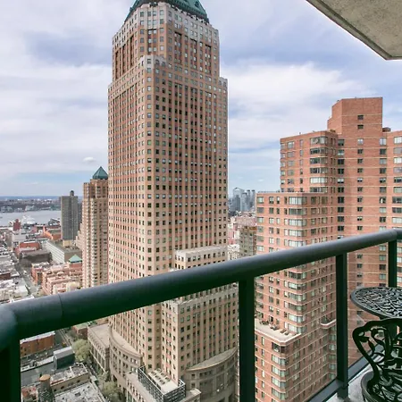 Apartment Airy Theater District 1br W Gym Doorman Nyc-70 *