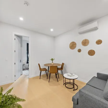Private With Shared Bathroom At An By Times Square Apartment New York